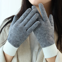 Load image into Gallery viewer, Cashmere Stretch Gloves
